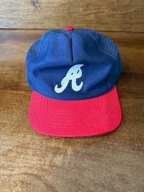 Vintage Atlanta Braves Trucker Hat 80s Snapback Mesh Made in USA